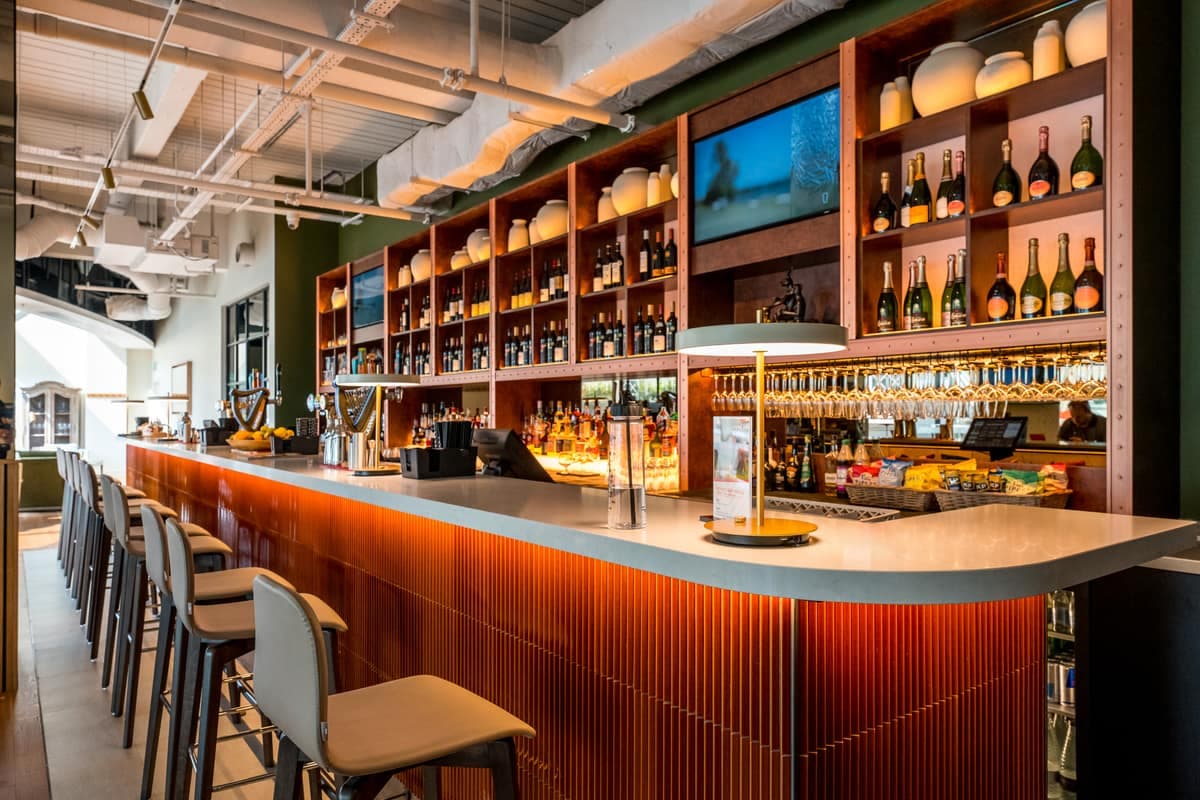 The bar at Caddi Club Wimbledon